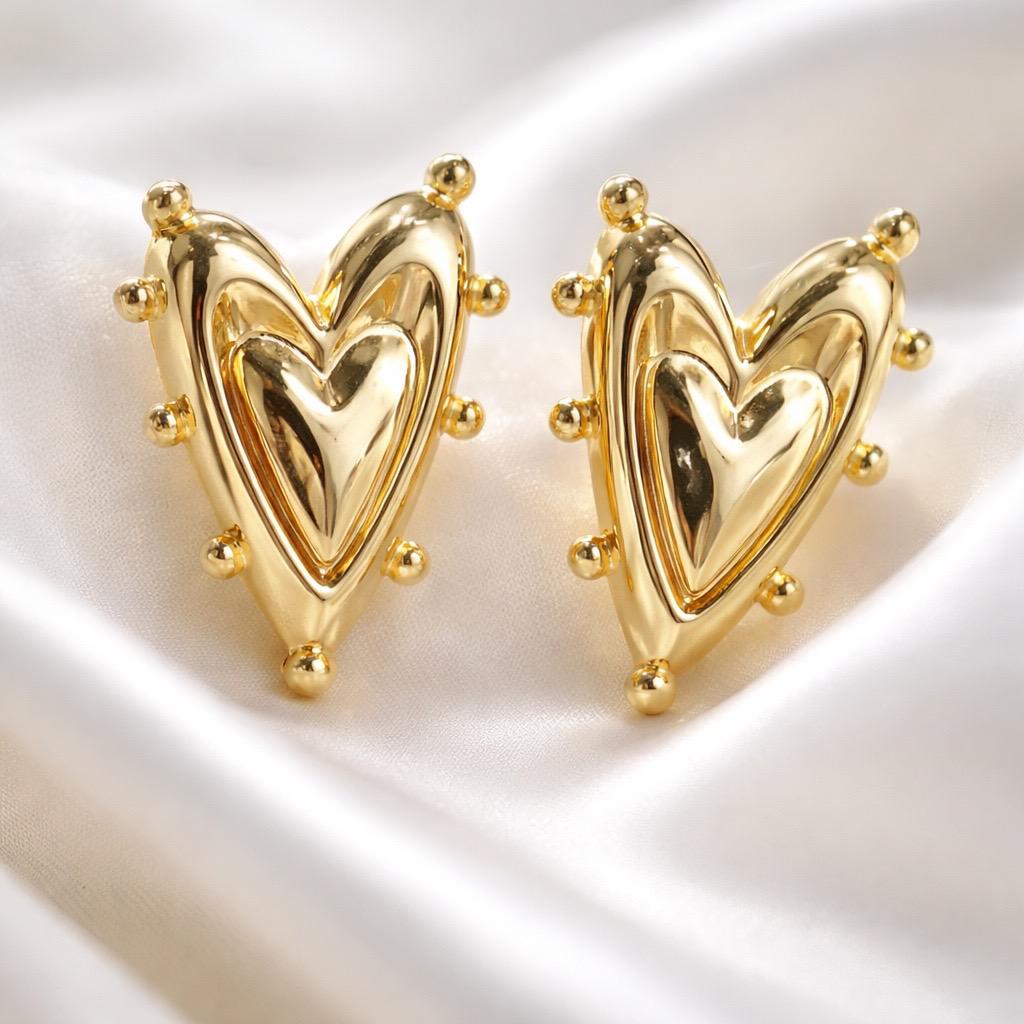 By Shir Luxe Julie